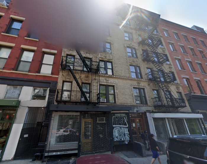 Kenneth Rosenblum acquires from mother's estate full control of four properties including 98-100 Thompson Street (Credit - Google)