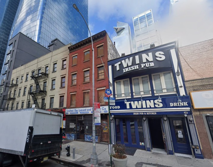 Cove Property Group filed plans for an office building at 413 Ninth Avenue (Credit - Google)