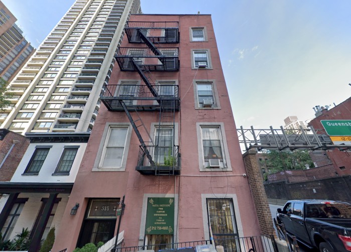 Namdar, Klosed buy 315 East 58th Street (Credit - Google)