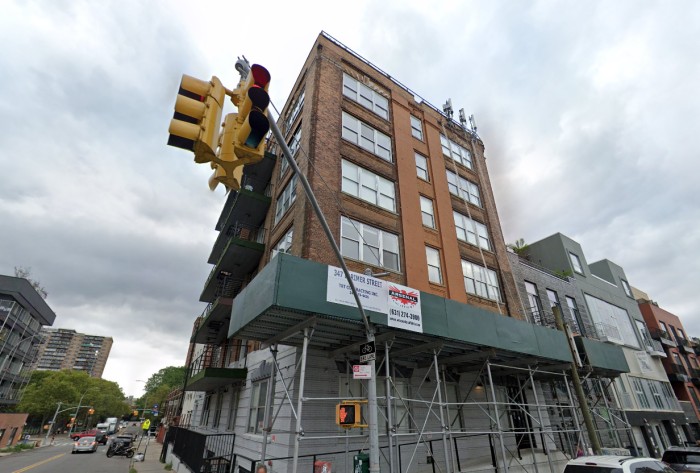 Yong Hong Guan pays $15M to Morgenstern Capital for 18-unit rental in ...