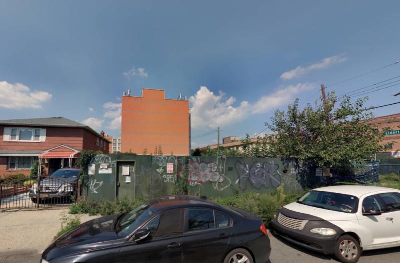 1451 Sutter Avenue (Credit - Cyclomedia)