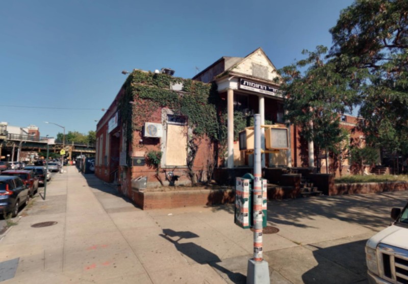 4218 Ft Hamilton Parkway (Credit - Cyclomedia)