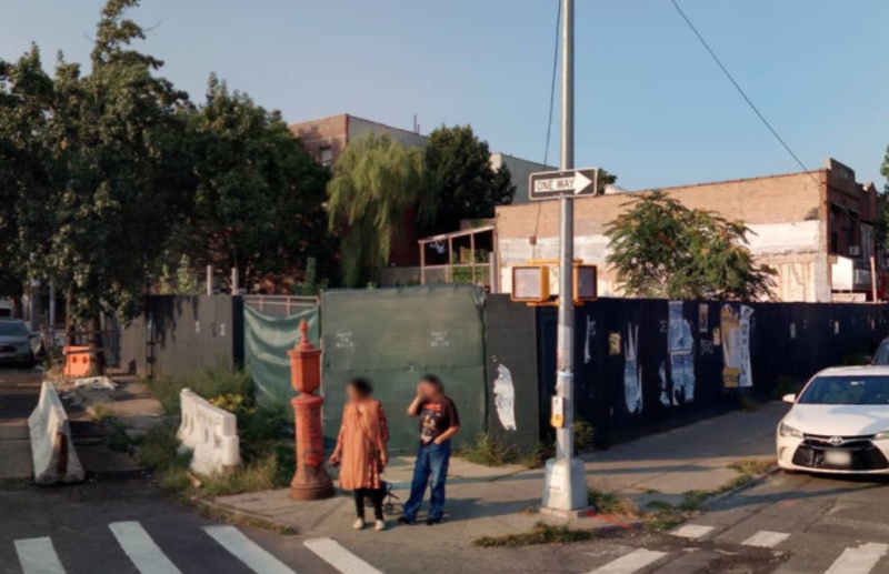 4030 18th Avenue (Credit - Cyclomedia)